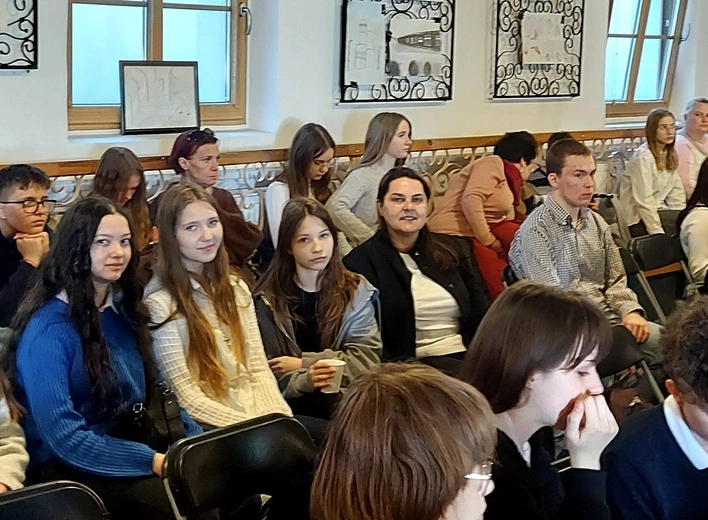 Konkurs "KL Gross-Rosen ocalić od zapomnienia"