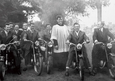 „Bijemy cię za to, żeś robotników bałamucił”. Wstrząsająca historia ks. Romana Kotlarza, „radomskiego Popiełuszki”