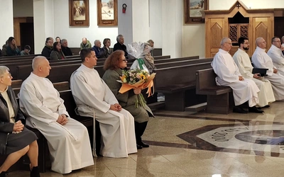 Stali się stałymi lektorami