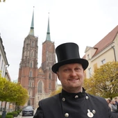 Ze szczotką i z dronem. Zbliża się Ogólnopolskie Święto Kominiarzy