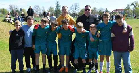 Konkursy, turniej i finał na Diecezjalnej Pielgrzymce Służby Liturgicznej Ołtarza do Rokitna