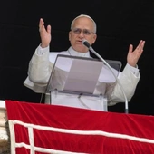 Leon XIV: Jezus nie kradnie nam życia, On je oświeca mądrością