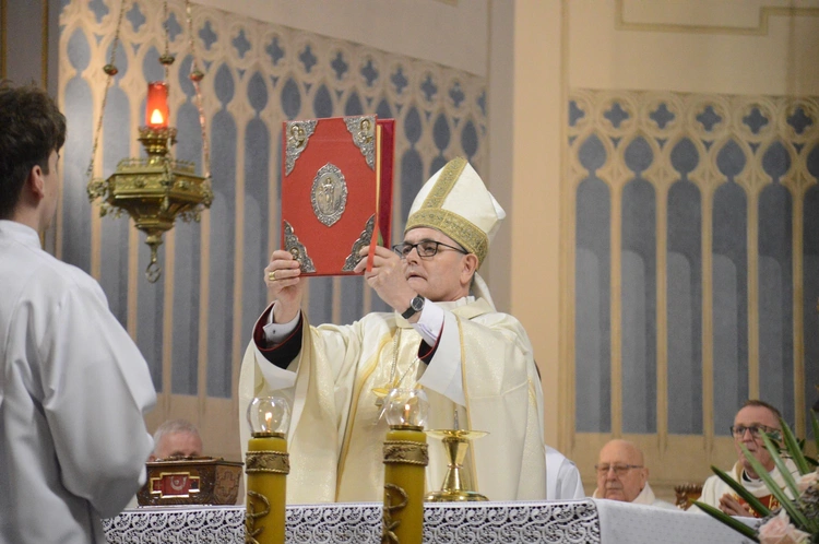 Sanktuarium św. Wojciecha - Msza św.