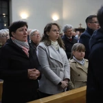 Wprowadzenie relikwii św. Jana Pawła II do parafii w Jesionce - Msza św.