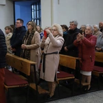 Wprowadzenie relikwii św. Jana Pawła II do parafii w Jesionce - Msza św.