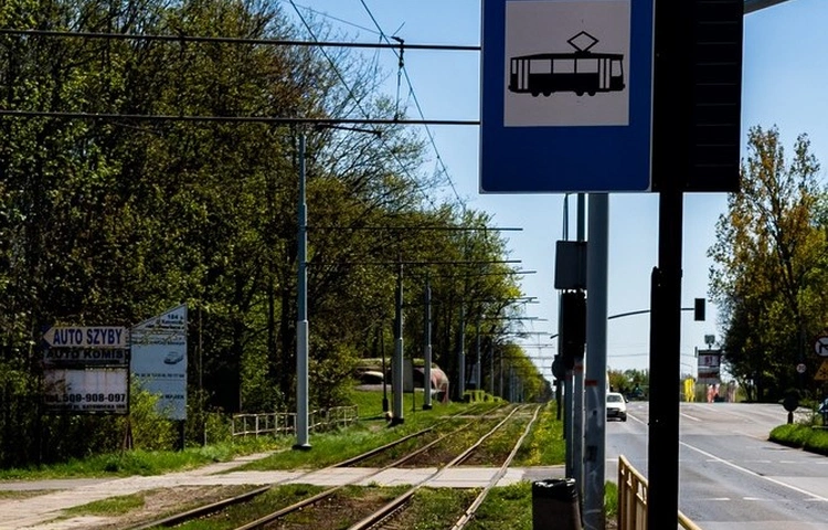 Region. Ostatnie odcinki torowiska do modernizacji. Rusza remont na trasie Katowice–Bytom