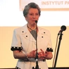 Grażyna Wosińska już od ponad 30 lat dba o upamiętnienie bohaterów. 