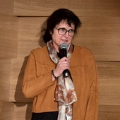 – Sięgamy zarówno po dawne teksty, jak i po współczesne. Jest u nas i poważnie, i wesoło  – zapewnia prof. Anna Mlekodaj.