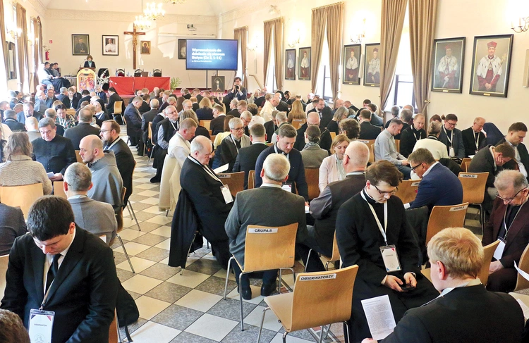  Mijają dwa lata ciężkiej, żmudnej, ale i pięknej pracy na drodze synodalnej.