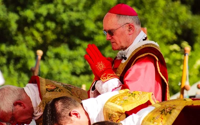 Watykan ostrzega przed schizmą: Widmo ekskomuniki nad Bractwem św. Piusa X