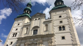 Dyspensa na 1 maja i zmiany w kalendarzu