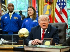 "The Atlantic": Trump postrzega siebie jako postać historyczną na miarę Aleksandra Wielkiego