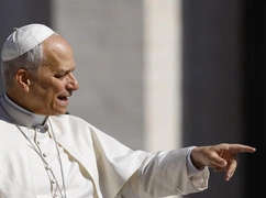 Konflikty papieża Leona ze światowymi przywódcami są nieuniknione - mówi jego biografka. "On nigdy się nie wycofa, jeśli przyjdzie mu walczyć"