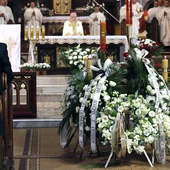 Dobry pasterz odszedł w Niedzielę Dobrego Pasterza. Pogrzeb ks. Pawła Traczykowskiego