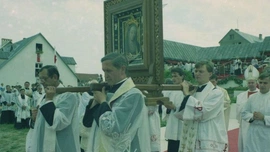 Archiwalna rozmowa z abp. Józefem Michalikiem o koronacji obrazu z Rokitna