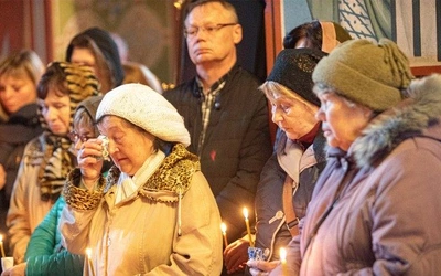 Ukraina: rozejm dobiegł końca, wznowiono ataki