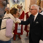 Wprowadzenie relikwii św. Jana Pawła II do nyskiej bazyliki