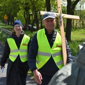 Idą z Niepokalanowa do Fatimy pod hasłem "Europo! Maryja cię kocha"