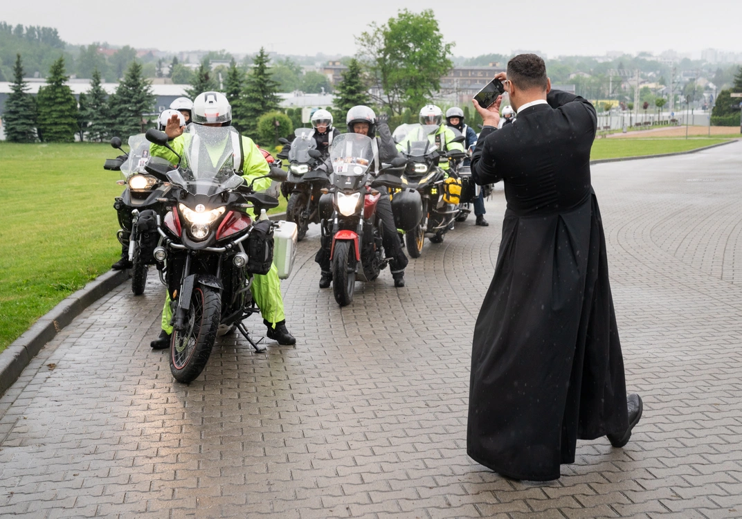 Iskra Miłosierdzia wyruszyła