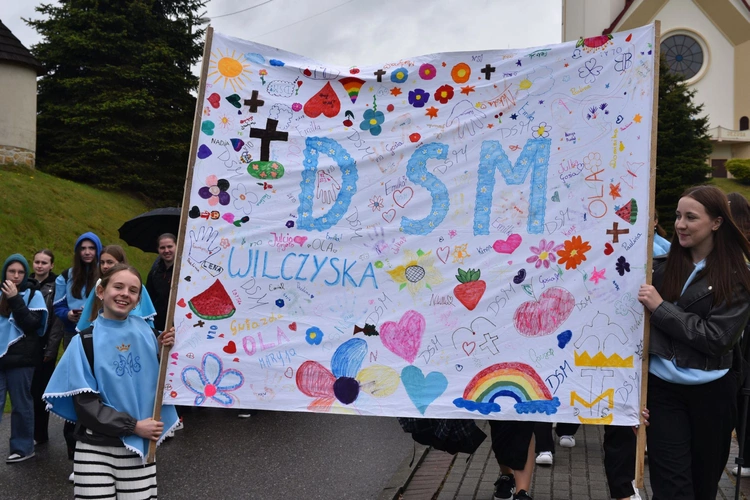 Pielgrzymka DSM do Czermnej - integracja