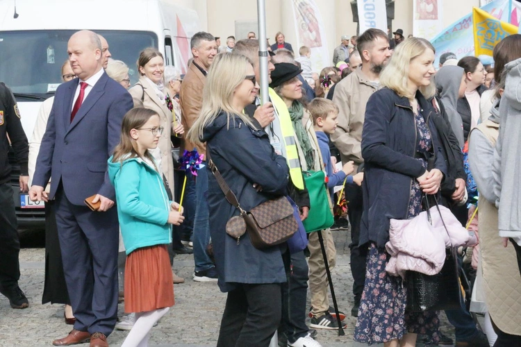 Marsz pełen życia