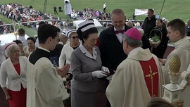 Abp Kupny do pracowników służby zdrowia: Mimo przeciwności, nie zatrzymujcie się