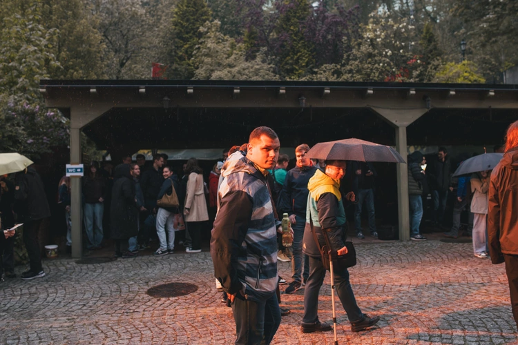 66. WMM