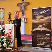 W zielonogórskich franciszkanów ruszyła akcja "Biblia 24/7"