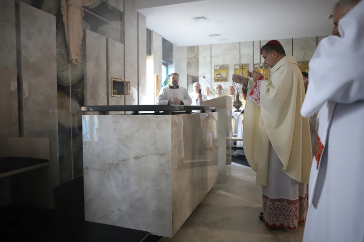 Poświęcenie kaplicy w "Domu Mocarzy"