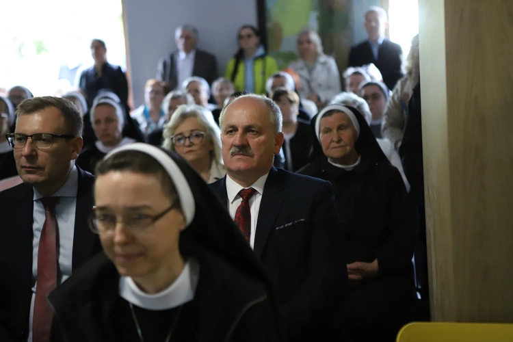 Poświęcenie kaplicy w "Domu Mocarzy"