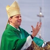 Osamotniony. Biskup Stefan Oster wyłamał się z niemieckiej Drogi Synodalnej