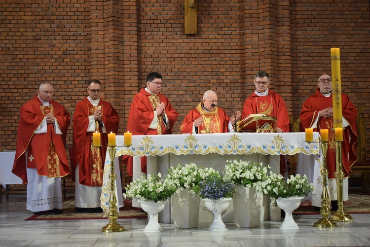 Bogu na chwałę, ludziom na ratunek