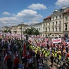 Ulicami Warszawy przeszła manifestacja Solidarności przeciwko polityce klimatycznej