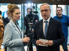 Zdrojewski: porozumienie ws. umowy handlowej z USA wywołuje raczej ulgę niż satysfakcję