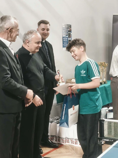 Dekanalny turniej tenisa stołowego