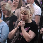 Wigilia Zesłania Ducha Świętego - czuwanie w Kościele pw. NMP na Piasku w przedzień zakończenia synodu