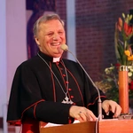 Wigilia Zesłania Ducha Świętego - czuwanie w Kościele pw. NMP na Piasku w przedzień zakończenia synodu