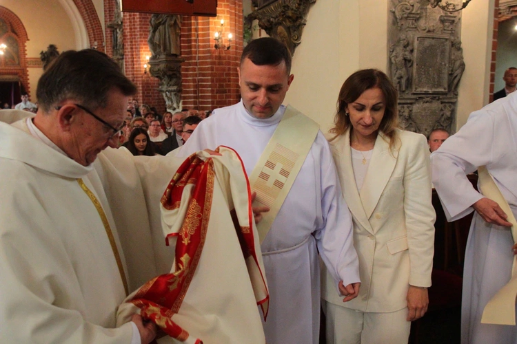 Otrzymali święcenia diakonatu (stałego)