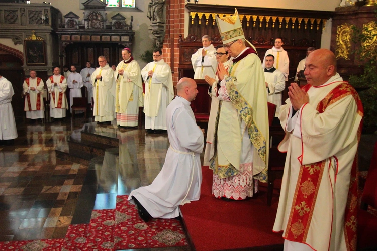 Otrzymali święcenia diakonatu (stałego)