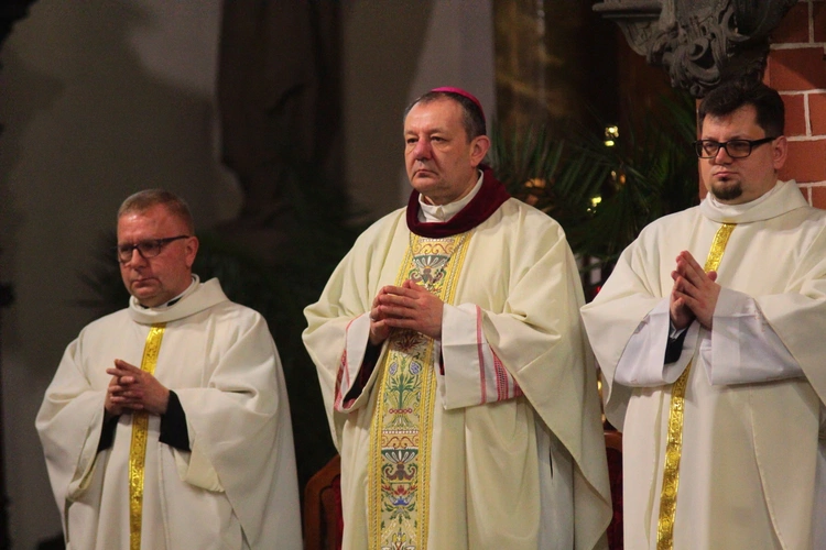 Otrzymali święcenia diakonatu (stałego)