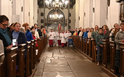 W Bazylice Mariackiej uroczystość wigilii Zesłania Ducha Świętego
