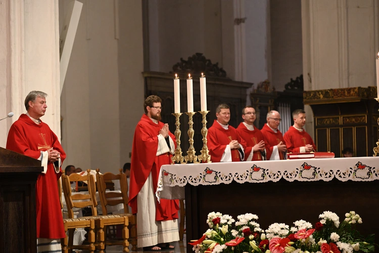 W Bazylice Mariackiej uroczystość wigilii Zesłania Ducha Świętego