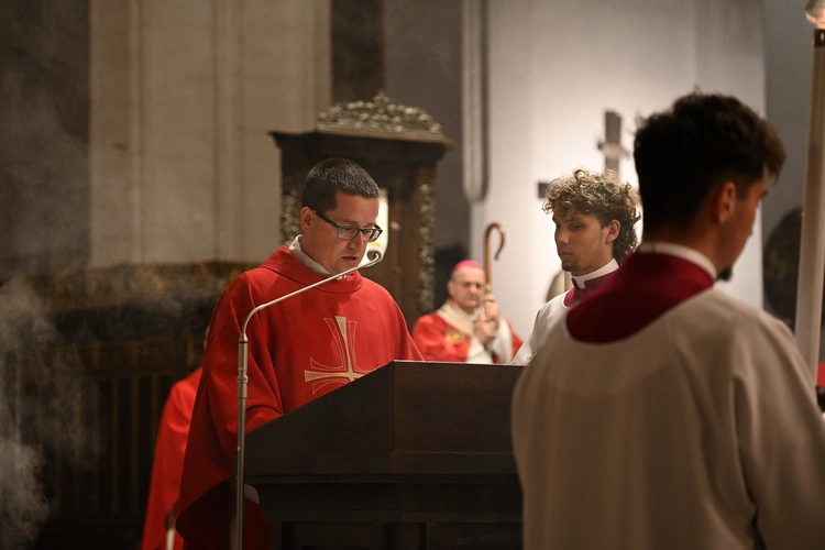 W Bazylice Mariackiej uroczystość wigilii Zesłania Ducha Świętego
