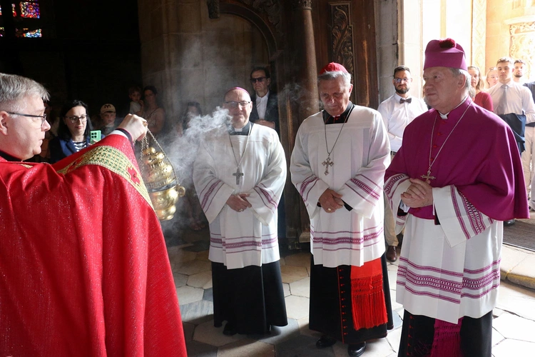 Zakończenie II Synodu Archidiecezji Wrocławskiej cz. 1