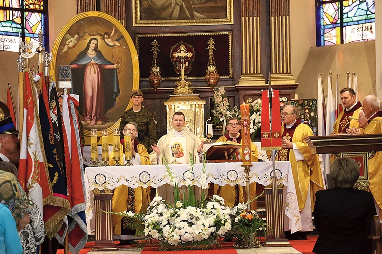 Mszy św. przewodniczył ks. mjr Tomasz Serwin.