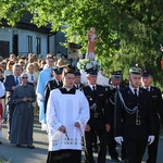 Lipnica Murowana. Msza św. i procesja z modlitwą o rekoronację Lipnickiej Madonny z Dzieciątkiem