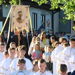 Lipnica Murowana. Msza św. i procesja z modlitwą o rekoronację Lipnickiej Madonny z Dzieciątkiem