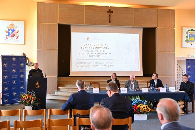 Konferencja historyczna z okazji 100. rocznicy ustanowienia diecezji gdańskiej