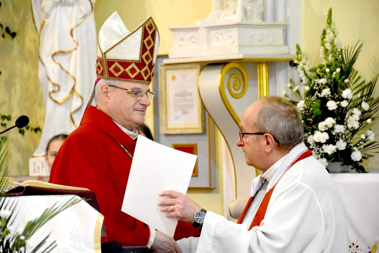 Zmiana proboszcza w parafii św. Michała Archanioła w Dobromierzu