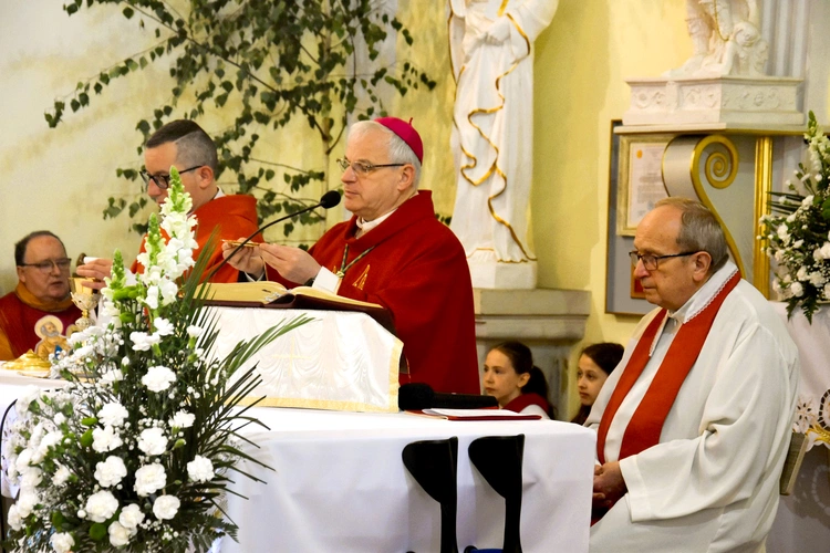 Zmiana proboszcza w parafii św. Michała Archanioła w Dobromierzu